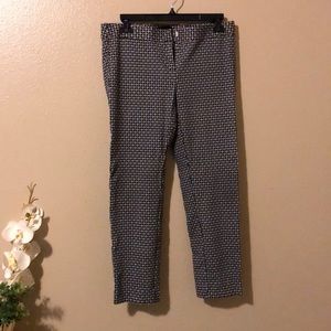 Amanda & Chelsea Ankle Cropped Pant Size 8